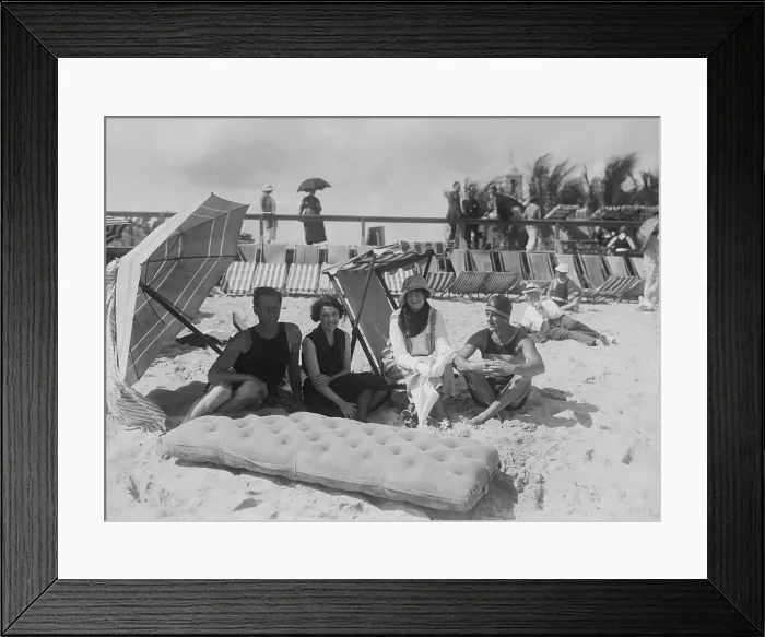 Framed Print : Well Known Socialite Couples Enjoying Beach Framed Print : Well Known Socialite Couples Enjoying Beach