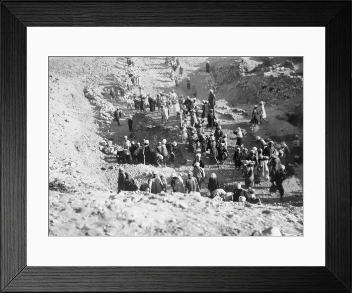 Framed Print : View of Excavation of Tutenkhamen Tomb Framed Print : View of Excavation of Tutenkhamen Tomb