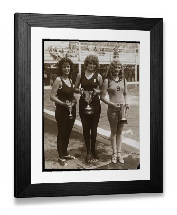 Framed Print : Beauty Contest Winners At Brighton Beach Framed Print : Beauty Contest Winners At Brighton Beach