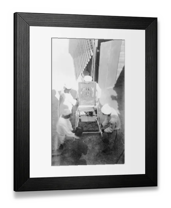 Framed Print : King Tut Tomb Excavators on Site Framed Print : King Tut Tomb Excavators on Site