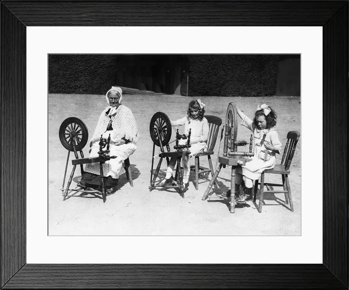 Framed Print : Flax Spinners Spin Flax Framed Print : Flax Spinners Spin Flax