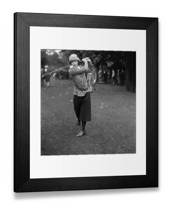 Framed Print : Glenna Collett Playing Golf at Garden City Tournament Framed Print : Glenna Collett Playing Golf at Garden City Tournament