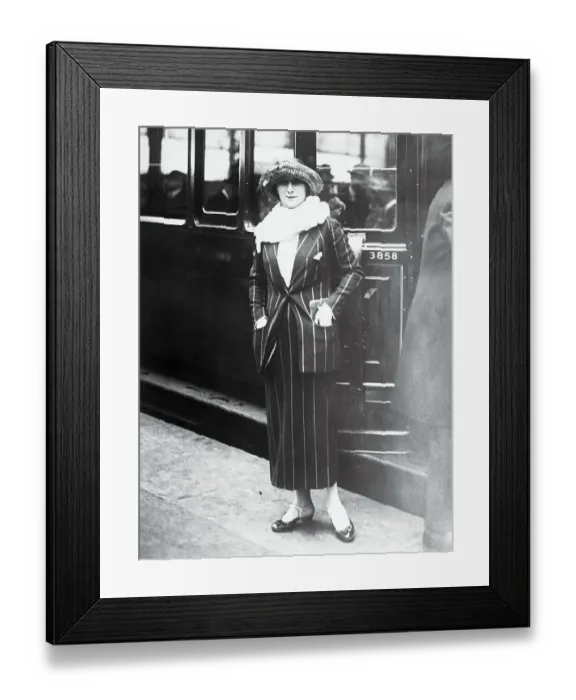 Framed Print : Ballerina Anna Pavlova Posing at Alongside Streetcar Framed Print : Ballerina Anna Pavlova Posing at Alongside Streetcar