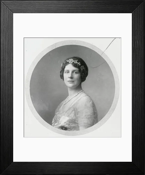 Framed Print : The Duchess of Croy Framed Print : The Duchess of Croy