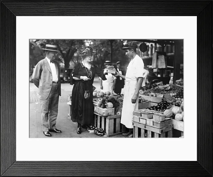 Framed Print : Henry and May Wallace Shopping in Central Market Framed Print : Henry and May Wallace Shopping in Central Market