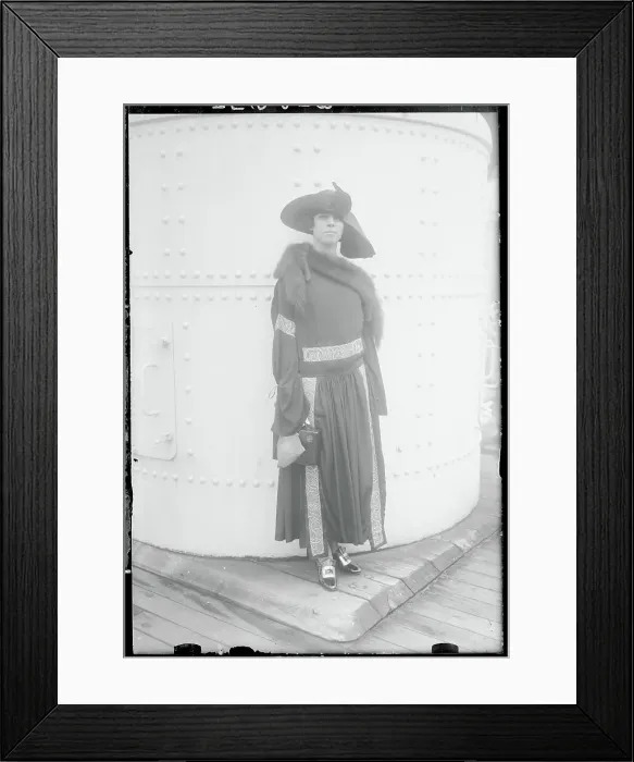 Framed Print : Portrait of Lillian Molton Framed Print : Portrait of Lillian Molton