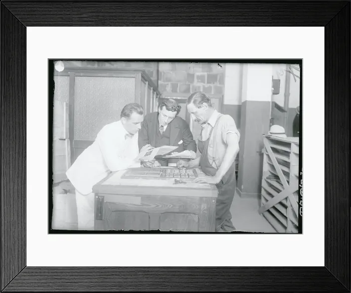 Framed Print : William von Hoogstraten Reviewing Programs with Pressmen Framed Print : William von Hoogstraten Reviewing Programs with Pressmen