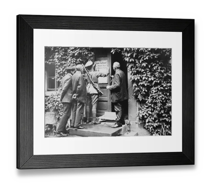 Framed Print : German Police Seek Killer of Foreign Minister Walter Rathenau Framed Print : German Police Seek Killer of Foreign Minister Walter Rathenau