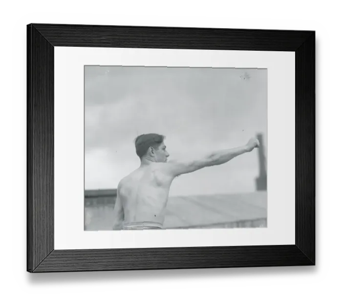 Framed Print : Pal Moran Punching Framed Print : Pal Moran Punching