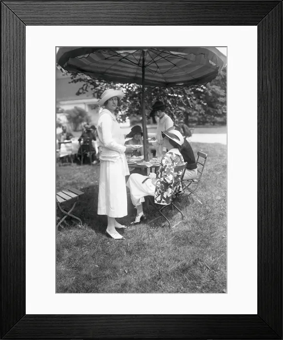 Framed Print : Isabel Rockefeller with Mrs. William Rockefeller Framed Print : Isabel Rockefeller with Mrs. William Rockefeller