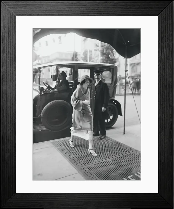 Framed Print : Mrs. Esmonde P. O'Brien on Park Avenue Framed Print : Mrs. Esmonde P. O'Brien on Park Avenue