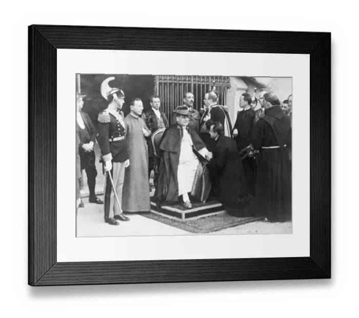 Framed Print : Pope Pius XI with Entourage Framed Print : Pope Pius XI with Entourage