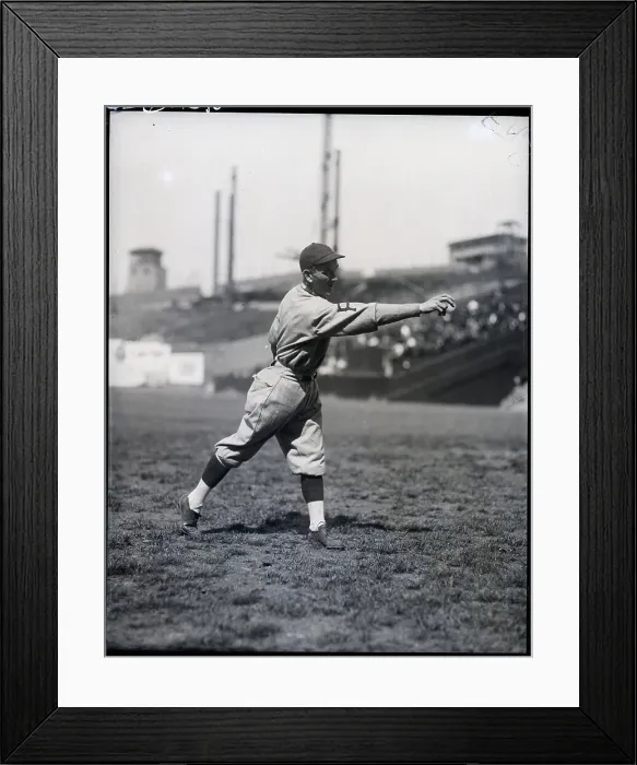 Framed Print : R.Maranville Standing Throwing Ball Framed Print : R.Maranville Standing Throwing Ball