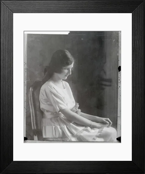Framed Print : Portrait Princess Giovanna Framed Print : Portrait Princess Giovanna
