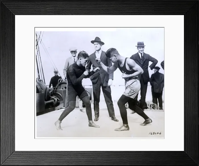 Framed Print : Pancho Villa Spars W / Elino Flores Onboat Framed Print : Pancho Villa Spars W / Elino Flores Onboat