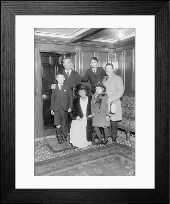 Framed Print : Sir Arthur Conan Doyle and His Family Framed Print : Sir Arthur Conan Doyle and His Family