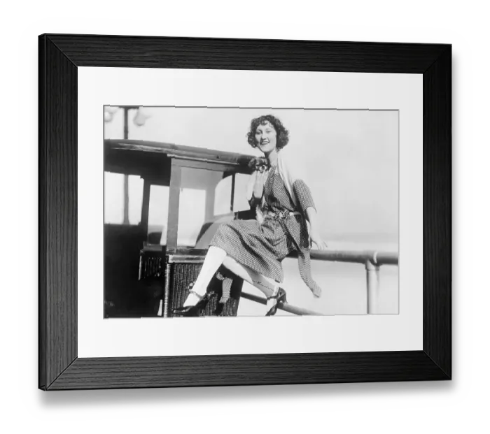 Framed Print : Portrait of a Woman Framed Print : Portrait of a Woman