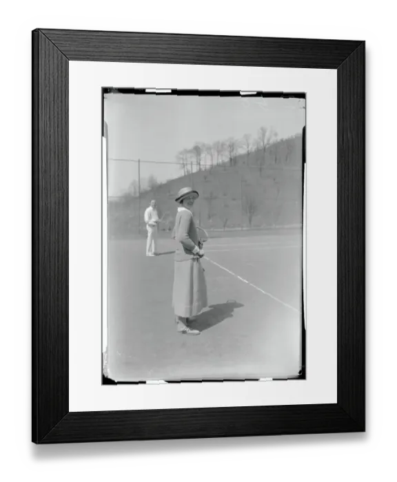 Framed Print : Woman Playing Tennis Framed Print : Woman Playing Tennis