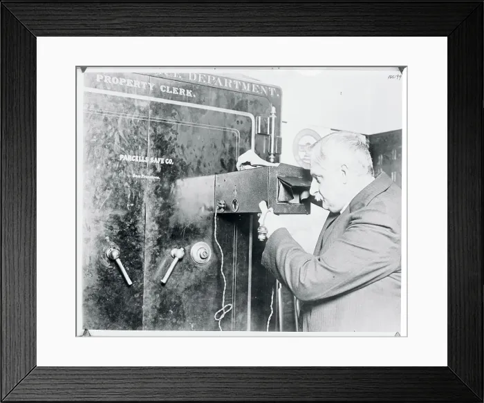 Framed Print : George Blum Demonstrating His Camera Framed Print : George Blum Demonstrating His Camera