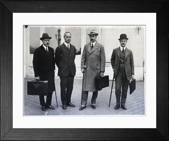 Framed Print : Us Representatives At Conference Framed Print : Us Representatives At Conference