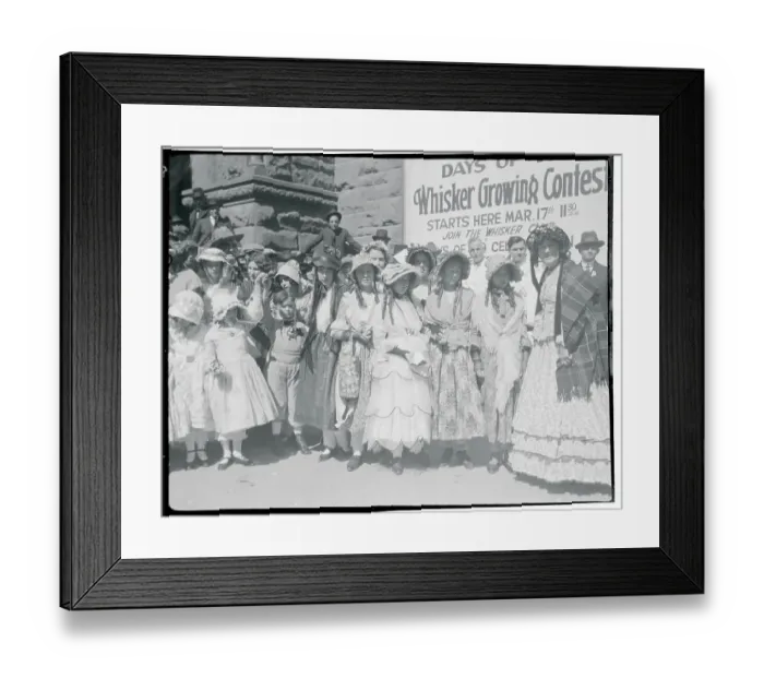 Framed Print : Family Members Gazing During St. Patrick's Day Contest Framed Print : Family Members Gazing During St. Patrick's Day Contest