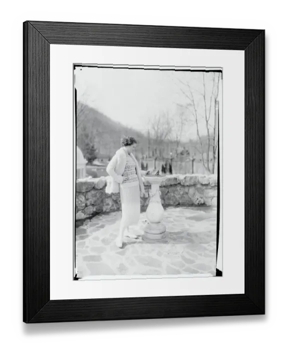 Framed Print : Profile Pose of Mathilde McCormick Near Fountain Framed Print : Profile Pose of Mathilde McCormick Near Fountain
