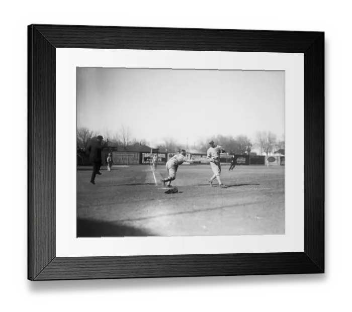 Framed Print : Chicago White Sox Playing in San Antonio Framed Print : Chicago White Sox Playing in San Antonio