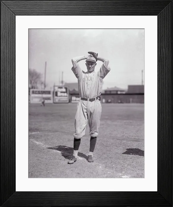 Framed Print : Pitcher Virgil Barnes