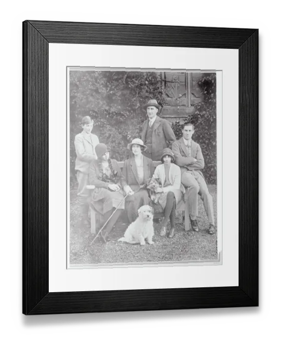 Framed Print : Earl of Lytton and Family Framed Print : Earl of Lytton and Family