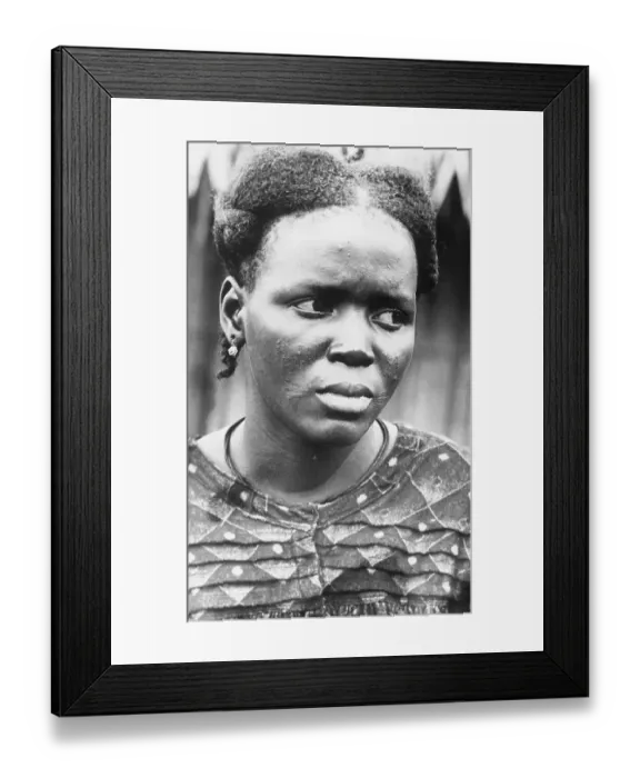 Framed Print : Woman of the Igara Tribe Wearing Native Hairstyle Framed Print : Woman of the Igara Tribe Wearing Native Hairstyle