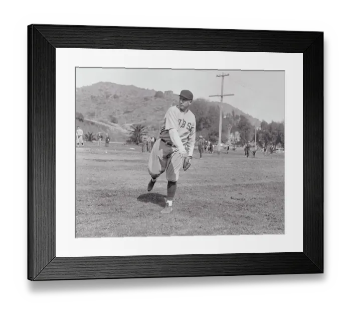 Framed Print : Vic Aldridge Throwing the Baseball Framed Print : Vic Aldridge Throwing the Baseball
