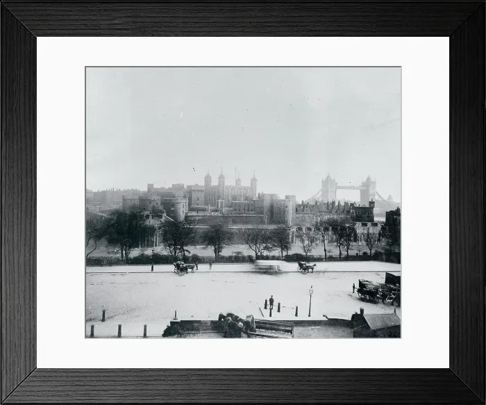 Framed Print : Tower of London and Tower Bridge