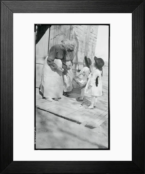 Framed Print : Set of Oldest and Young Twins Framed Print : Set of Oldest and Young Twins
