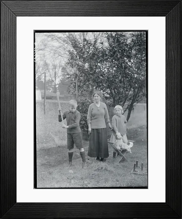 Framed Print : Mrs. Arthur Griffith with Children