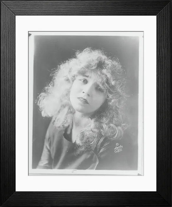Framed Print : Mary Miles Minter Posing for Camera Framed Print : Mary Miles Minter Posing for Camera