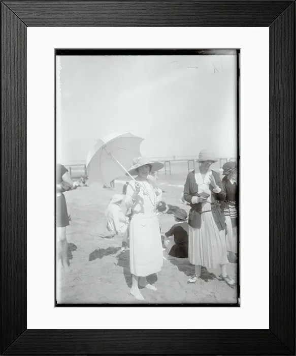 Framed Print : Portrait of Actress Ethel Leavy