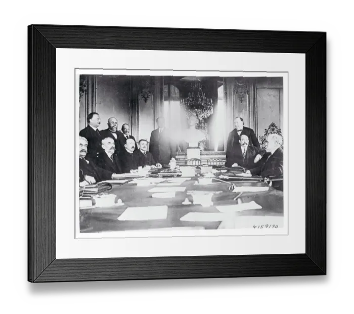Framed Print : French Cabinet in Session