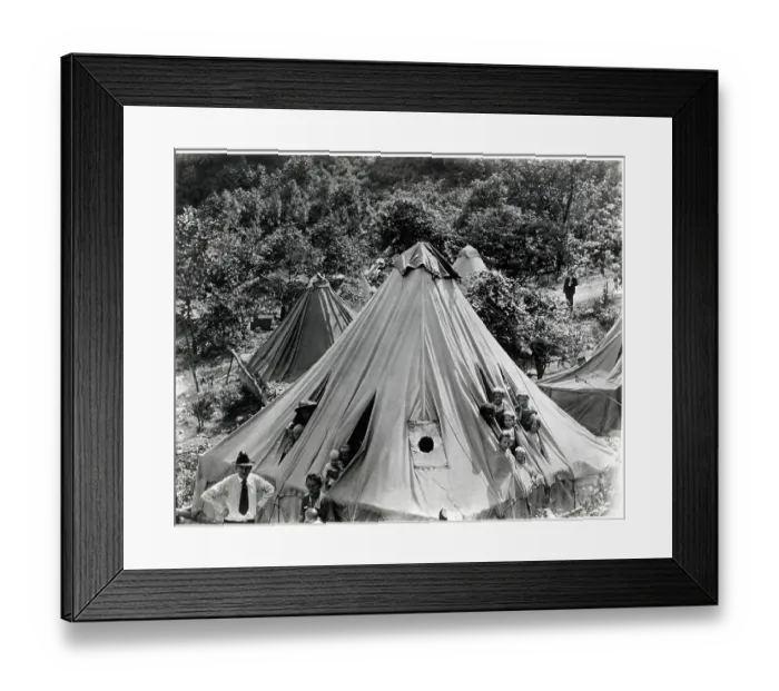 Framed Print : Unemployed Families Housed In Tent Creek Framed Print : Unemployed Families Housed In Tent Creek