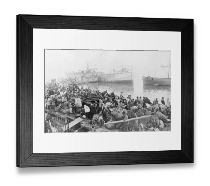 Framed Print : Fleeing Victims of Fire Crowded on Shore