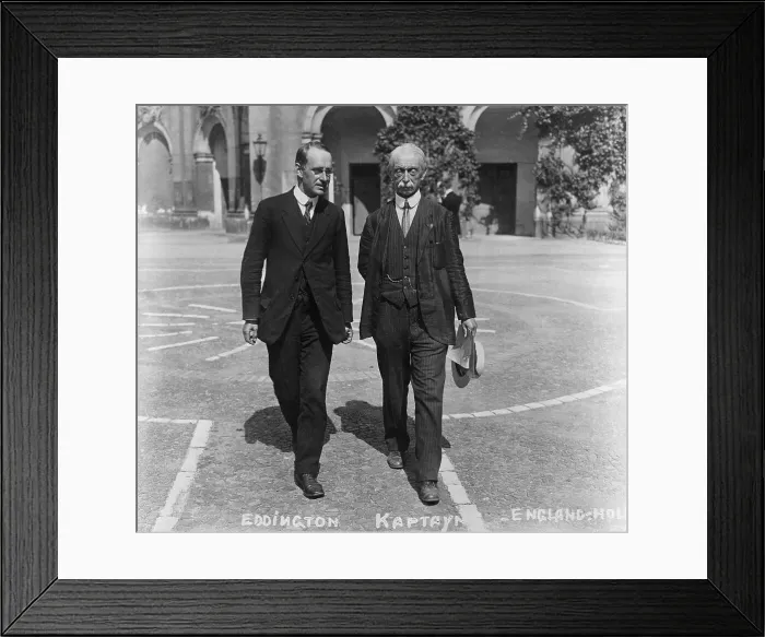 Framed Print : Mr Eddington and Mr Kaptayn at Astronomers Congress Framed Print : Mr Eddington and Mr Kaptayn at Astronomers Congress