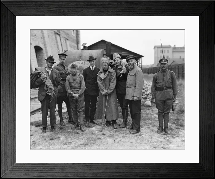 Framed Print : U.S. POWs Posing After Release