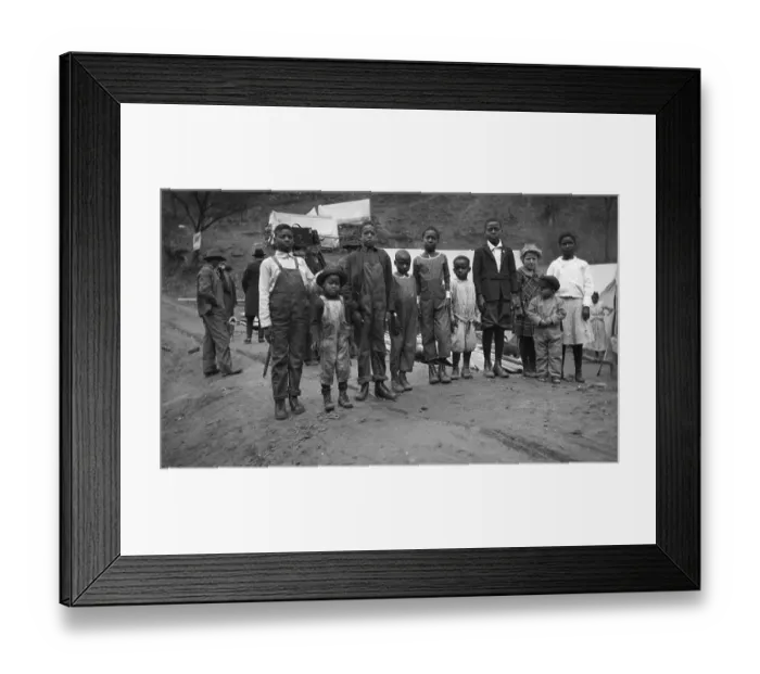 Framed Print : Miner'S Children In Pose For Picture Framed Print : Miner'S Children In Pose For Picture