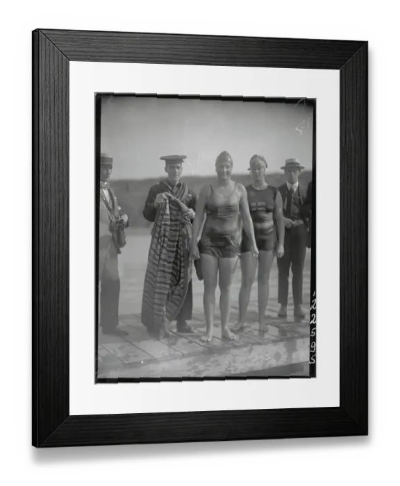 Framed Print : Ethelda Bleibtrey with Miss Gylling of Sweden During Antwerp Olympic Games Framed Print : Ethelda Bleibtrey with Miss Gylling of Sweden During Antwerp Olympic Games