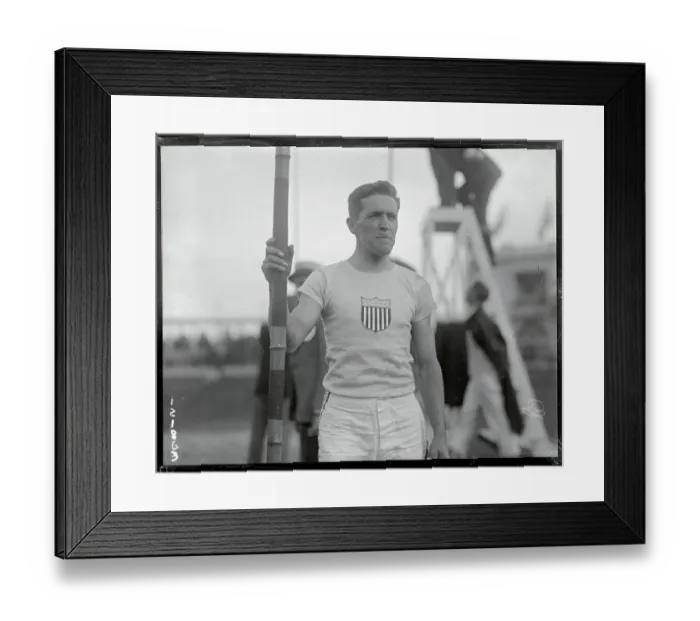 Framed Print : Frank Ross Holding Pole at Olympic Games in Antwerp Framed Print : Frank Ross Holding Pole at Olympic Games in Antwerp