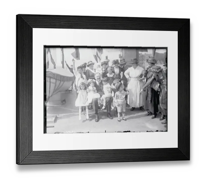 Framed Print : New York Mayor John Hylan Sitting with Children Framed Print : New York Mayor John Hylan Sitting with Children