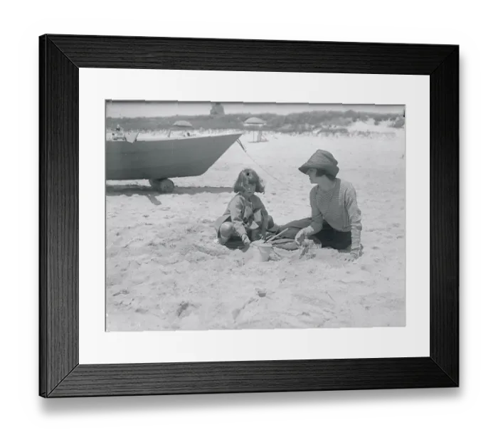Framed Print : Mother and Daughter on Beach Framed Print : Mother and Daughter on Beach