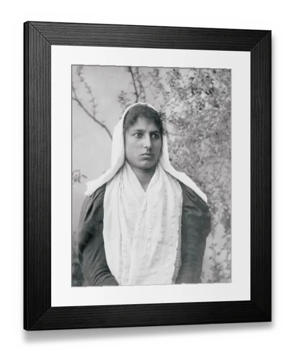 Framed Print : Woman of Taormina in Exquisite Dress Framed Print : Woman of Taormina in Exquisite Dress