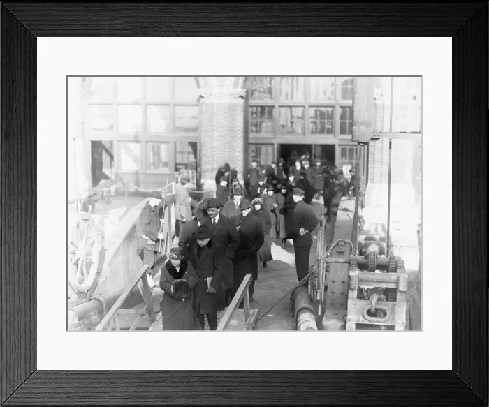 Framed Print : Reds And Radicals Sent To Ellis Island Framed Print : Reds And Radicals Sent To Ellis Island