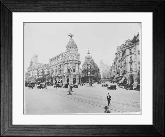 Framed Print : Main Boulevards in Madrid Framed Print : Main Boulevards in Madrid