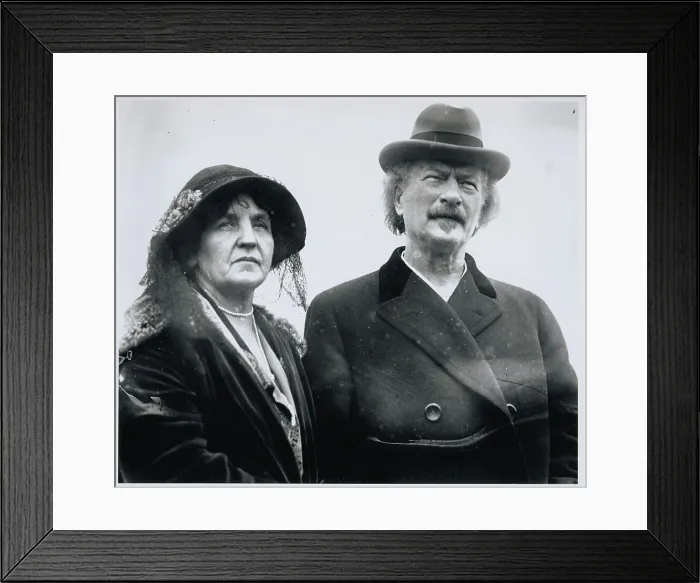 Framed Print : Ignacy Jan Paderewski and Wife Framed Print : Ignacy Jan Paderewski and Wife